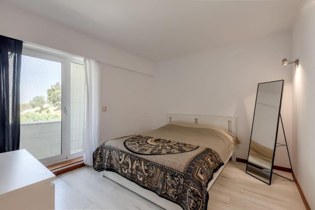 Spacious 3-Bedroom Condo In Lisbon Luaran gambar