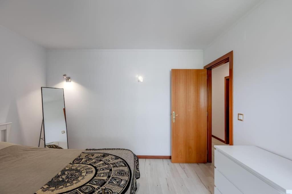 Spacious 3-Bedroom Condo In Lisbon Luaran gambar